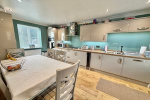 Kitchen/Diner- click for photo gallery